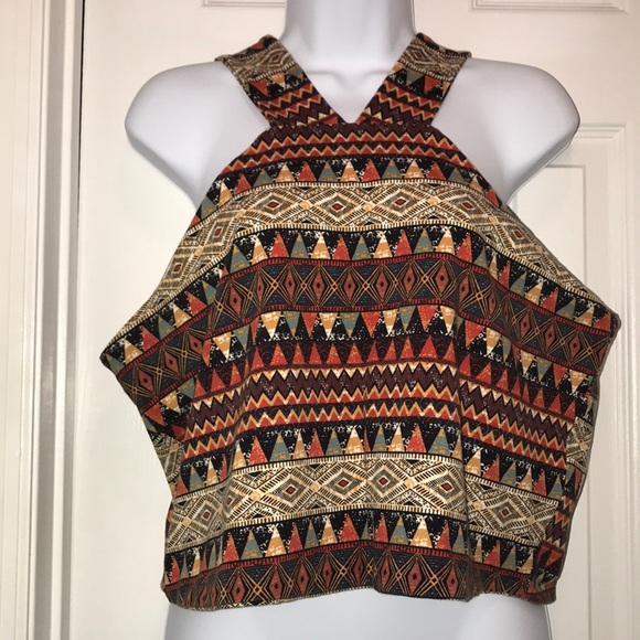 Forever 21 Tops - 🎉HOST PICK 08/14/18 plus partyForever 21 Aztec